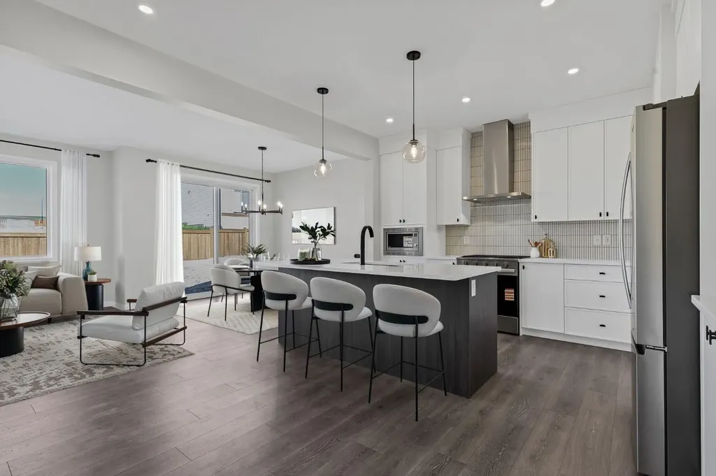 533 Sawgrass Green NW Airdrie AB T4B 5V2