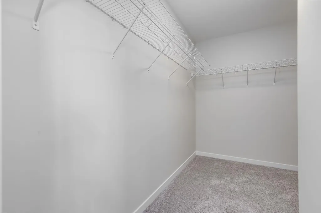 533 Sawgrass Green NW Airdrie AB T4B 5V2