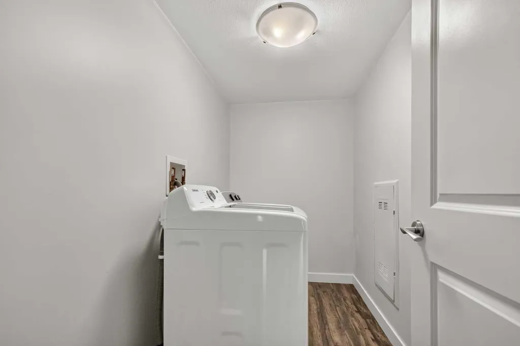 115 Denholm Gate Fort Mcmurray AB T9H 0B2