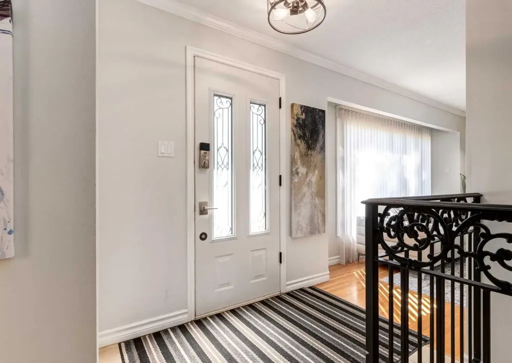 425 Woodland Crescent SE Calgary AB T2J1J7