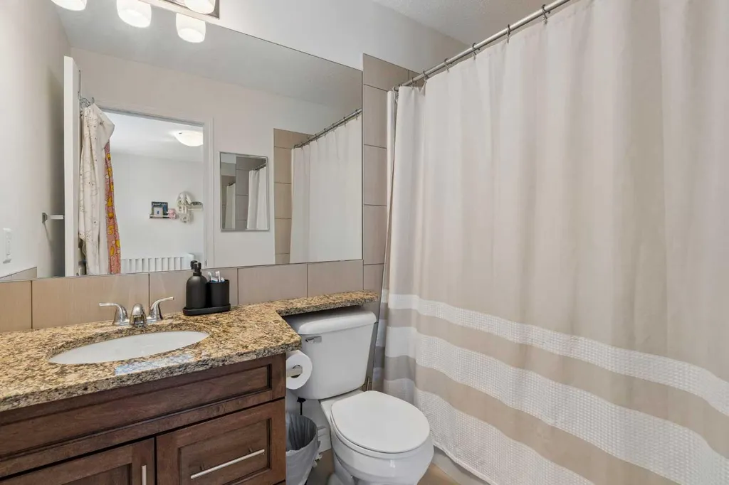 614 Auburn Bay Square SE Calgary AB T3M 0Y9