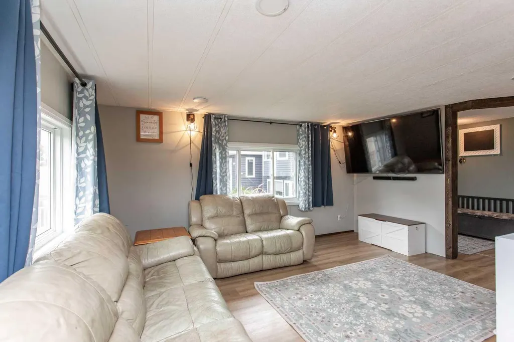 4915 48 Street Clive AB T0C 0Y0