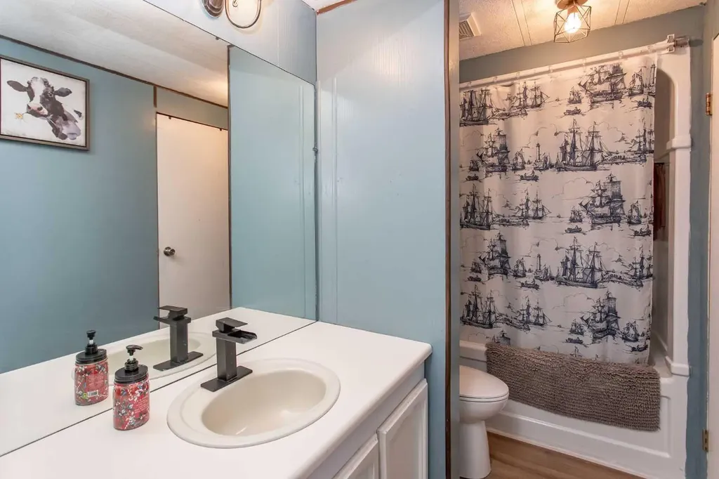 4915 48 Street Clive AB T0C 0Y0