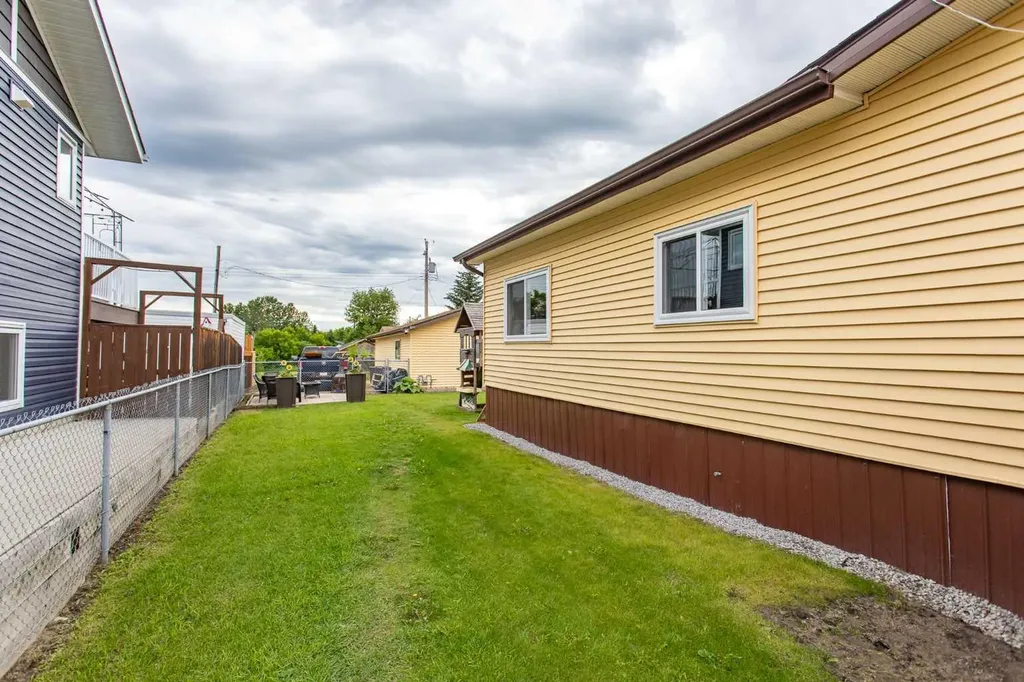 4915 48 Street Clive AB T0C 0Y0