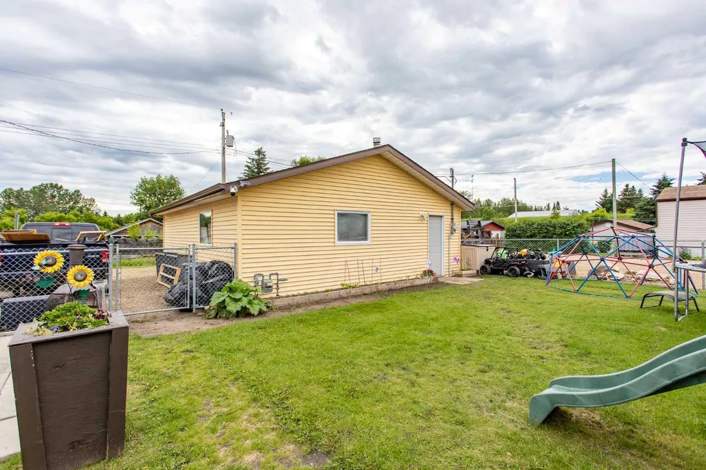 4915 48 Street Clive AB T0C 0Y0
