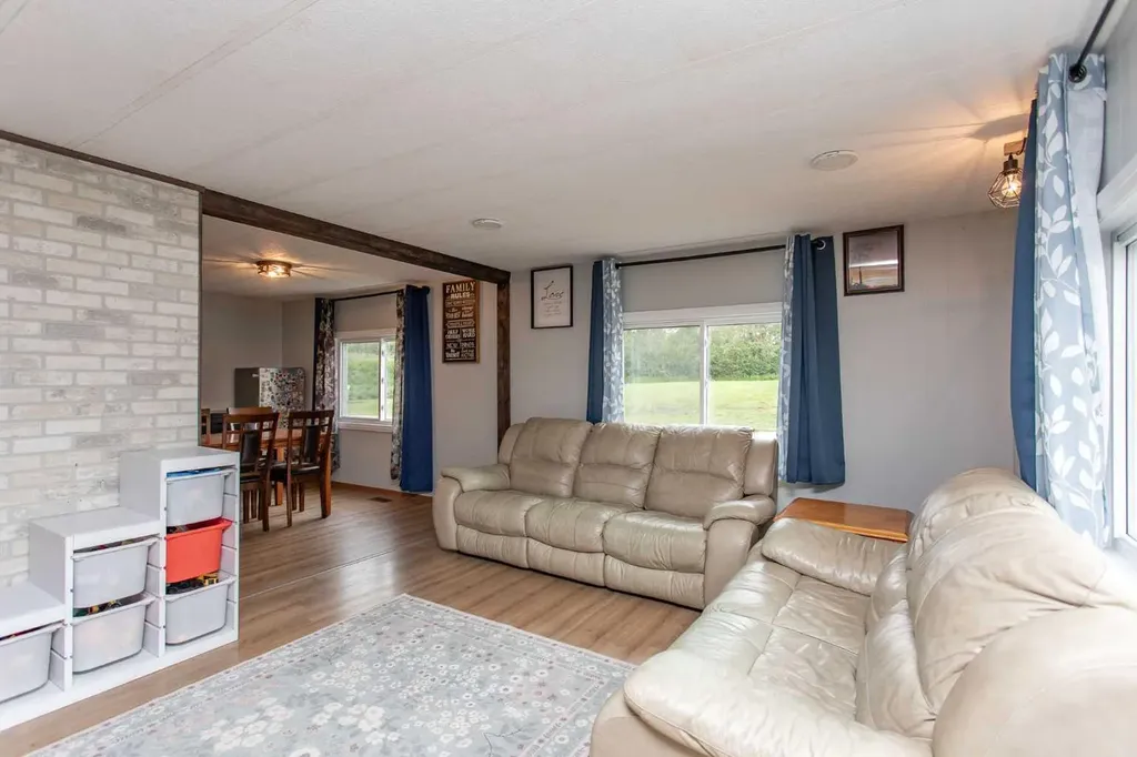 4915 48 Street Clive AB T0C 0Y0