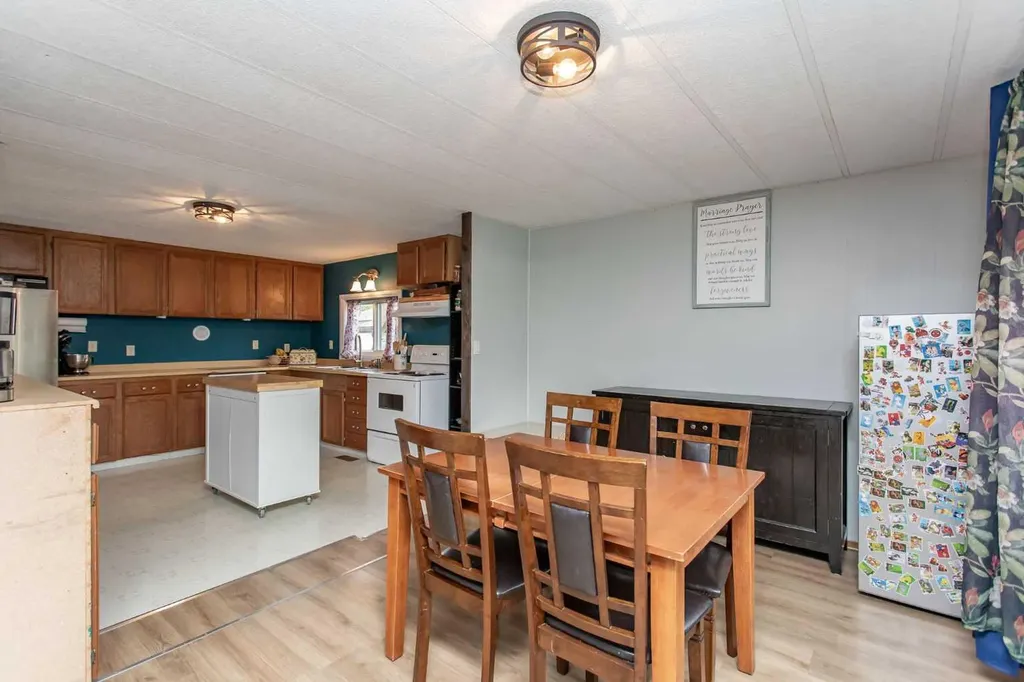 4915 48 Street Clive AB T0C 0Y0