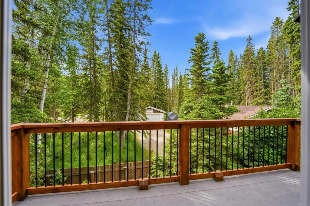 51 White Avenue Bragg Creek AB T0L 0K0