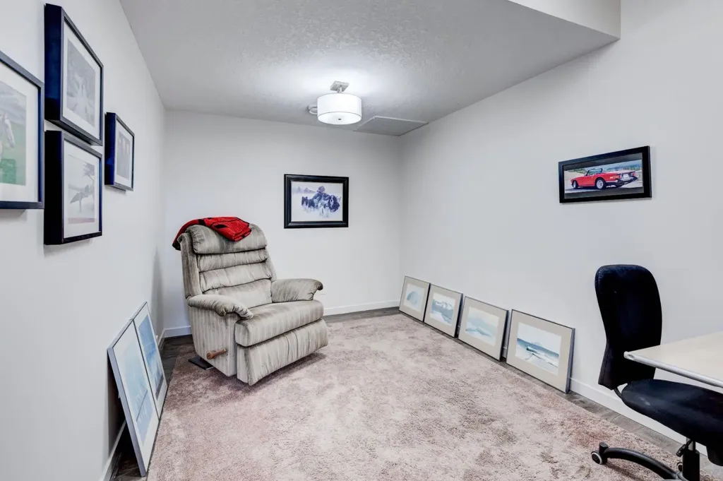 111 Legacy Glen Park SE Calgary AB T2X 3Y6