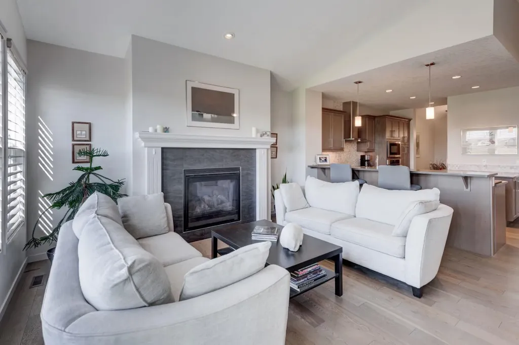 111 Legacy Glen Park SE Calgary AB T2X 3Y6