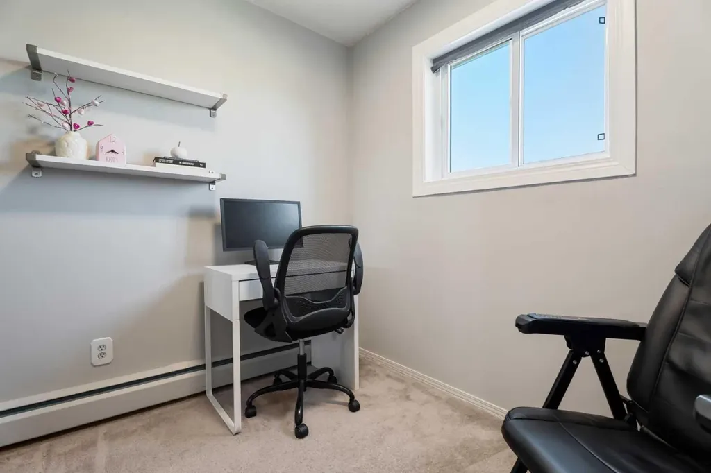 3809 45 Street SW Calgary AB T3E3H4
