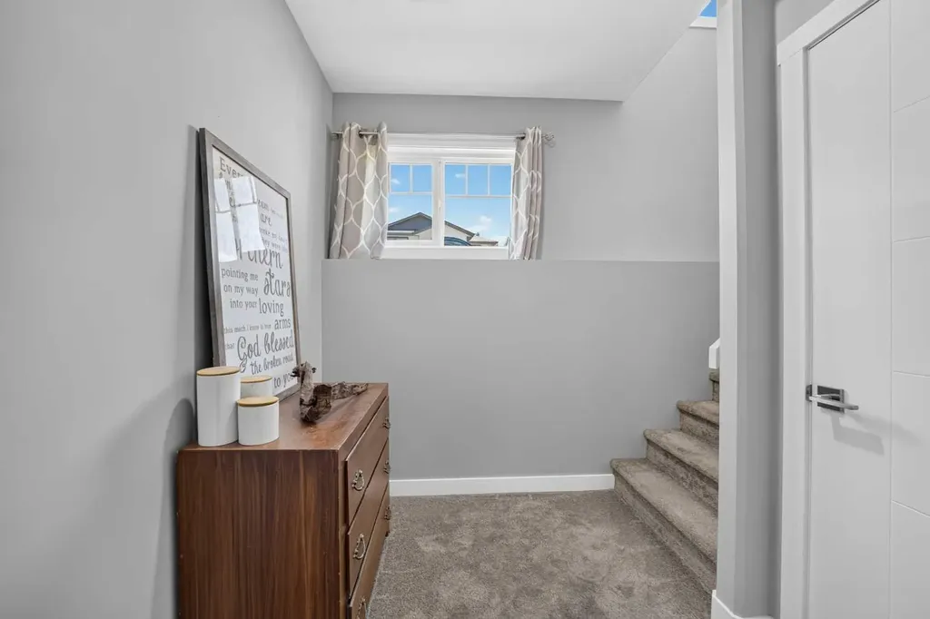 36 Cameron Close Sylvan Lake AB T4S 0N5
