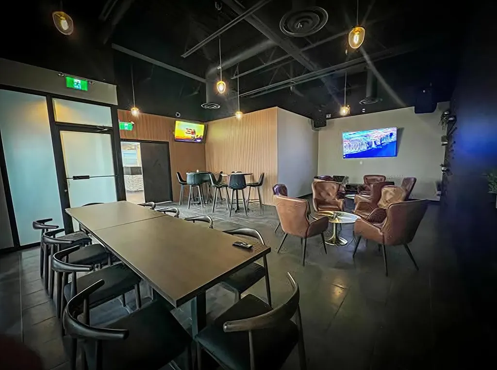 10508 101 Street NW Edmonton AB T5H0K2