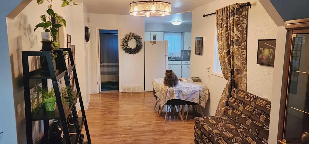 5111 53 Street Mannville AB T0B 2W0