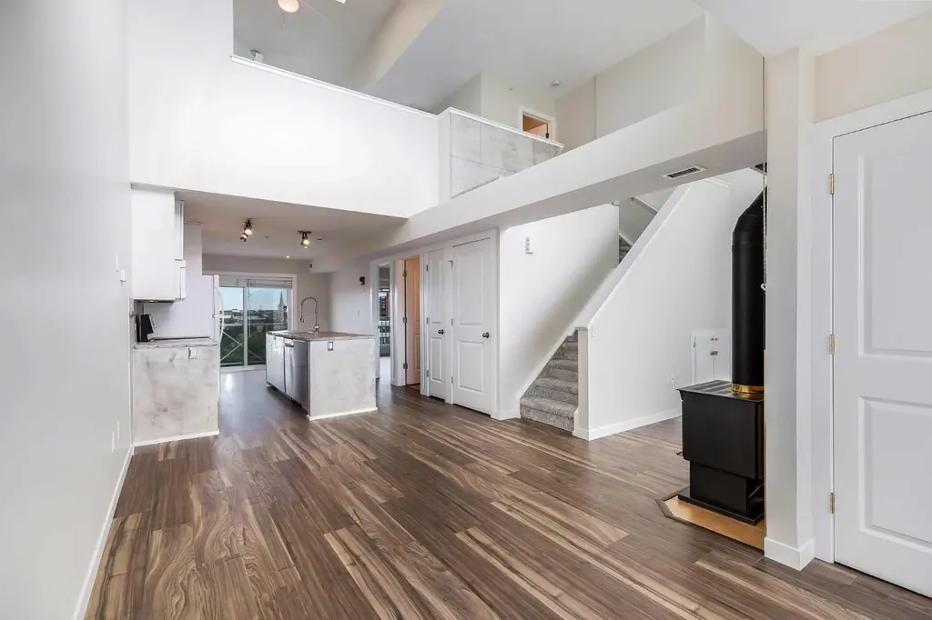 1540 17 Avenue SW Calgary AB T2C 0C8