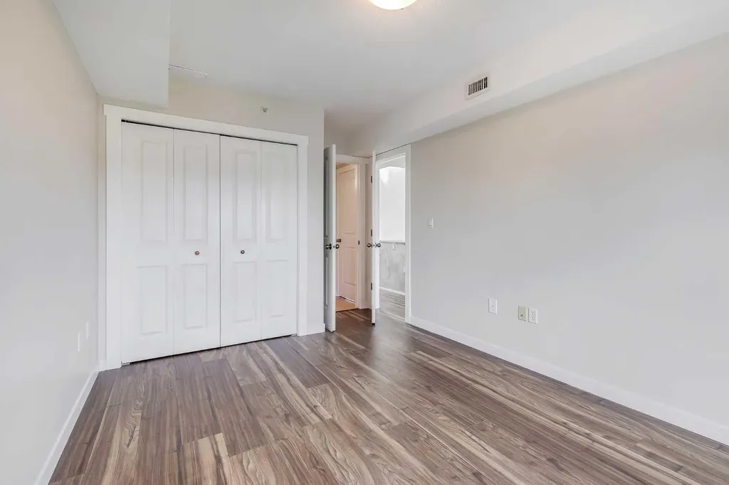1540 17 Avenue SW Calgary AB T2C 0C8