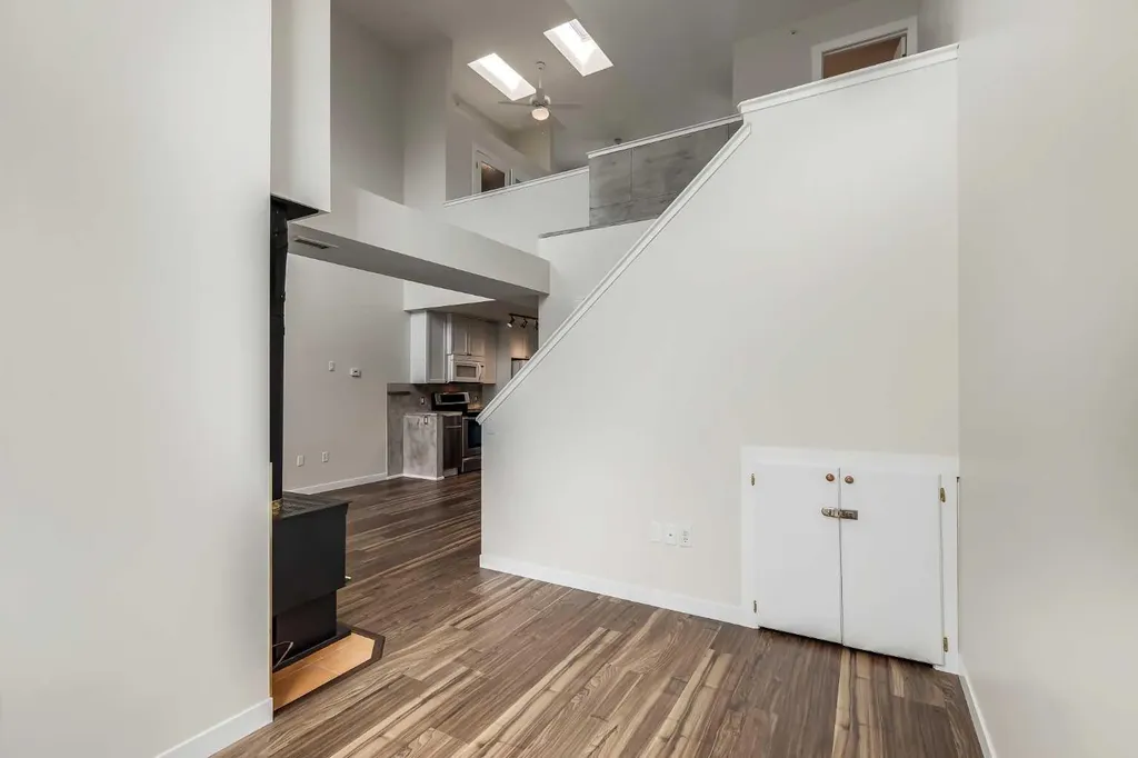 1540 17 Avenue SW Calgary AB T2C 0C8