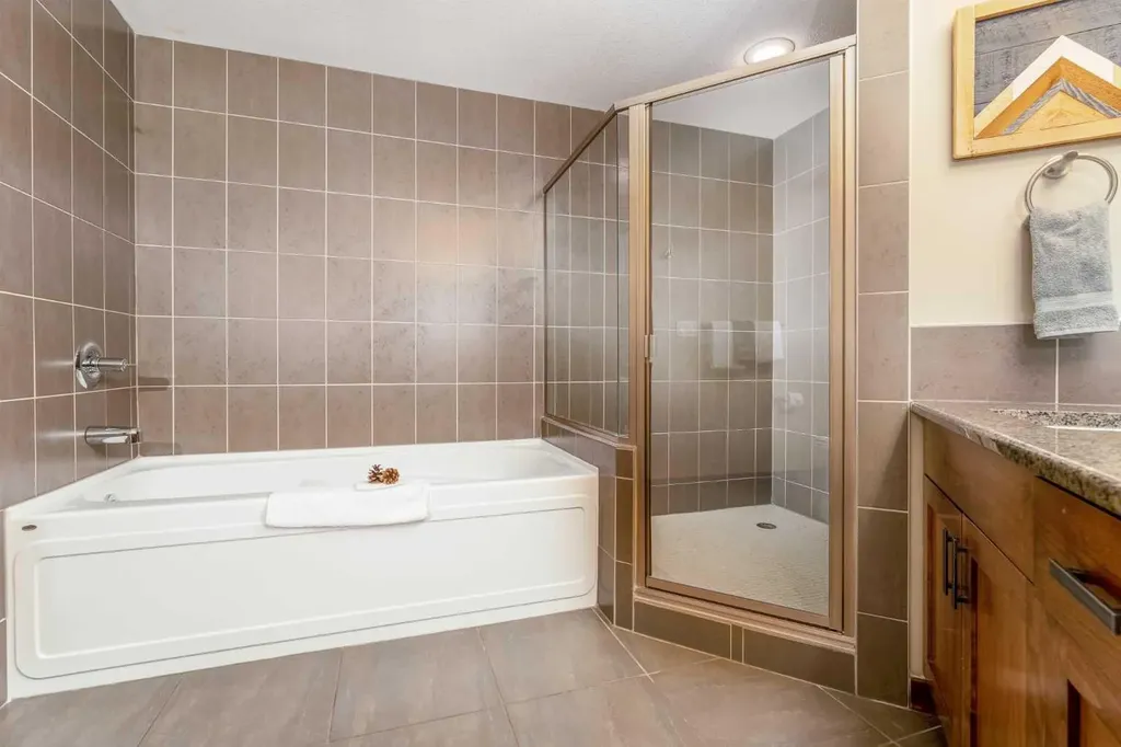 30 Lincoln Park Canmore AB T1W 3E9