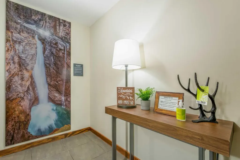 30 Lincoln Park Canmore AB T1W 3E9
