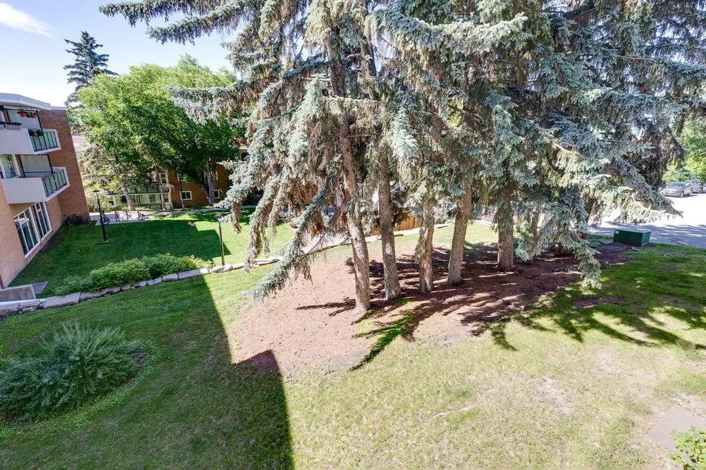1620 8 Avenue NW Calgary AB T2N 1C4
