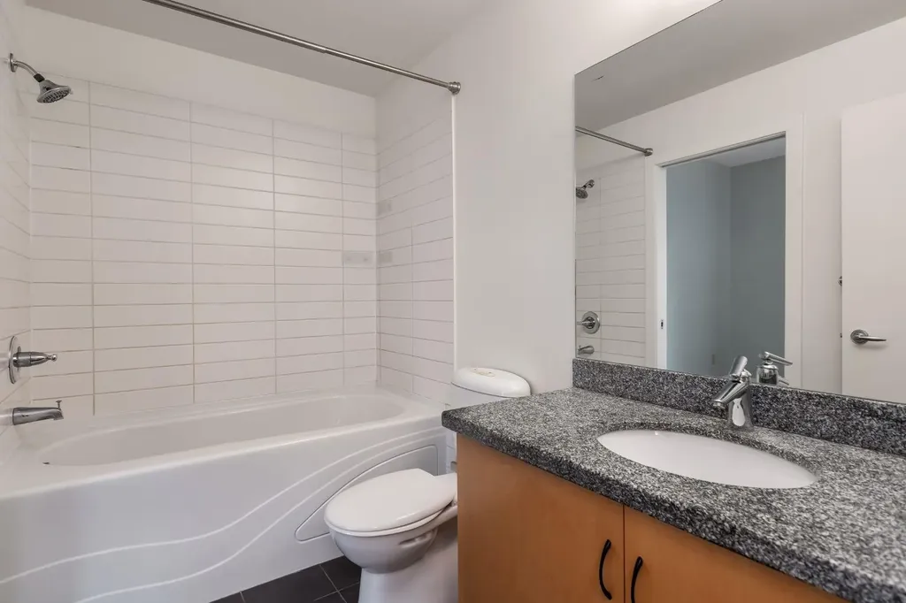 118 8 Street NE Calgary AB T2E 1M2