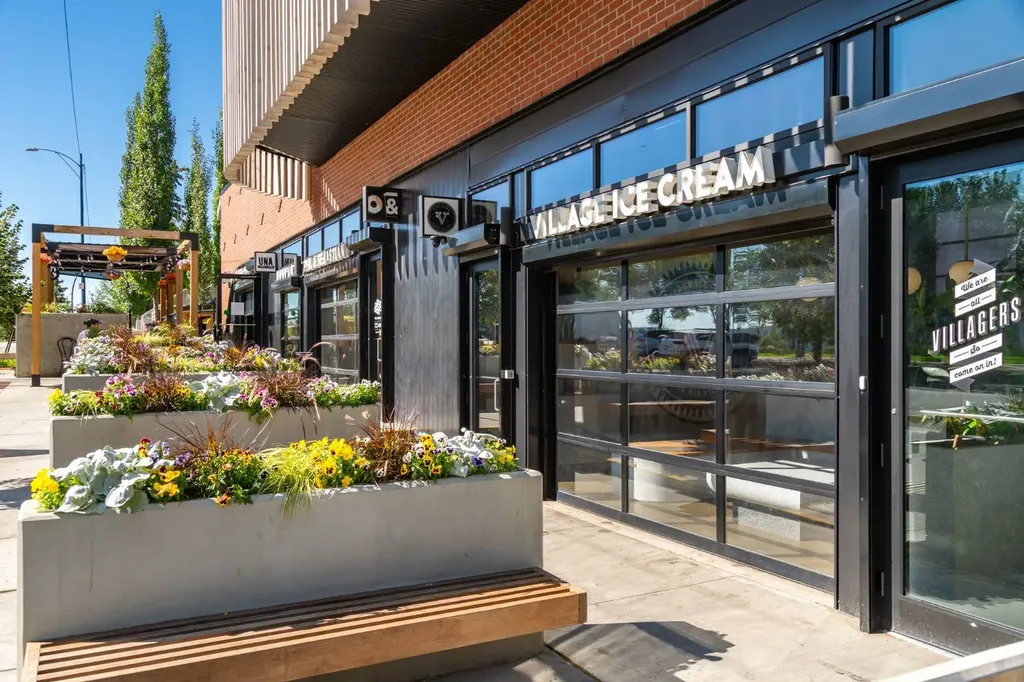 118 8 Street NE Calgary AB T2E 1M2