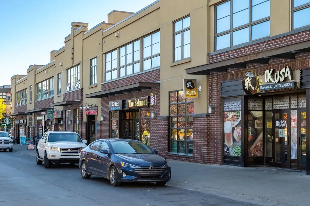 118 8 Street NE Calgary AB T2E 1M2