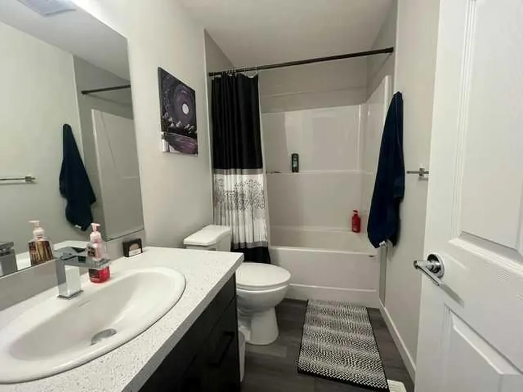 1919 Mccaskill Drive Crossfield AB T0M 0S0
