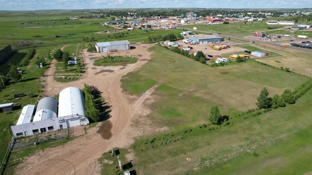 700 9 Highway Hanna AB T0J1P0