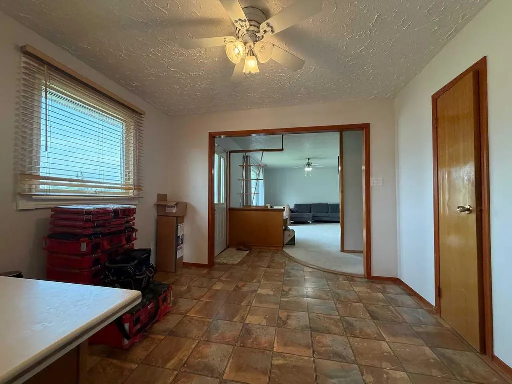 22 Athabasca Drive Whitecourt AB T7S 1H2