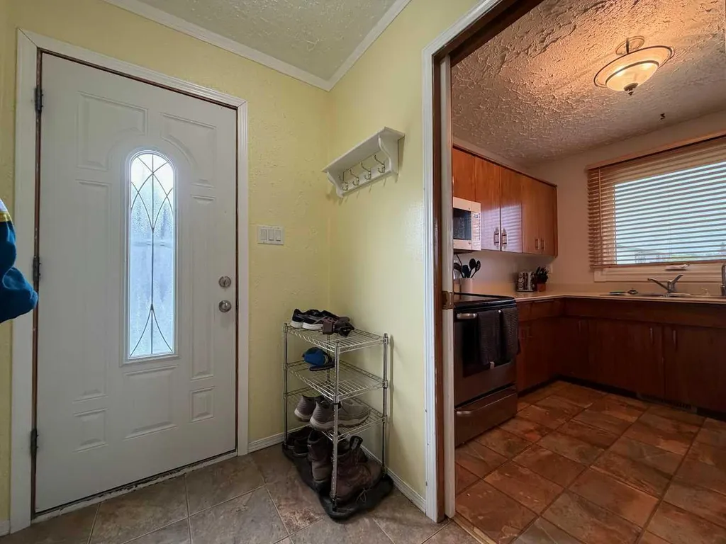 22 Athabasca Drive Whitecourt AB T7S 1H2