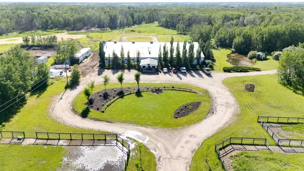 51328 Range Road 231 Sherwood Park AB T8B 1K7