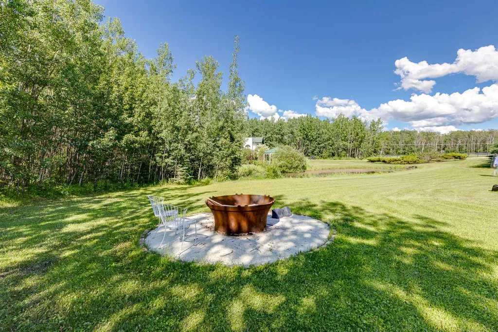 51328 Range Road 231 Street Sherwood Park AB T8B 1K7