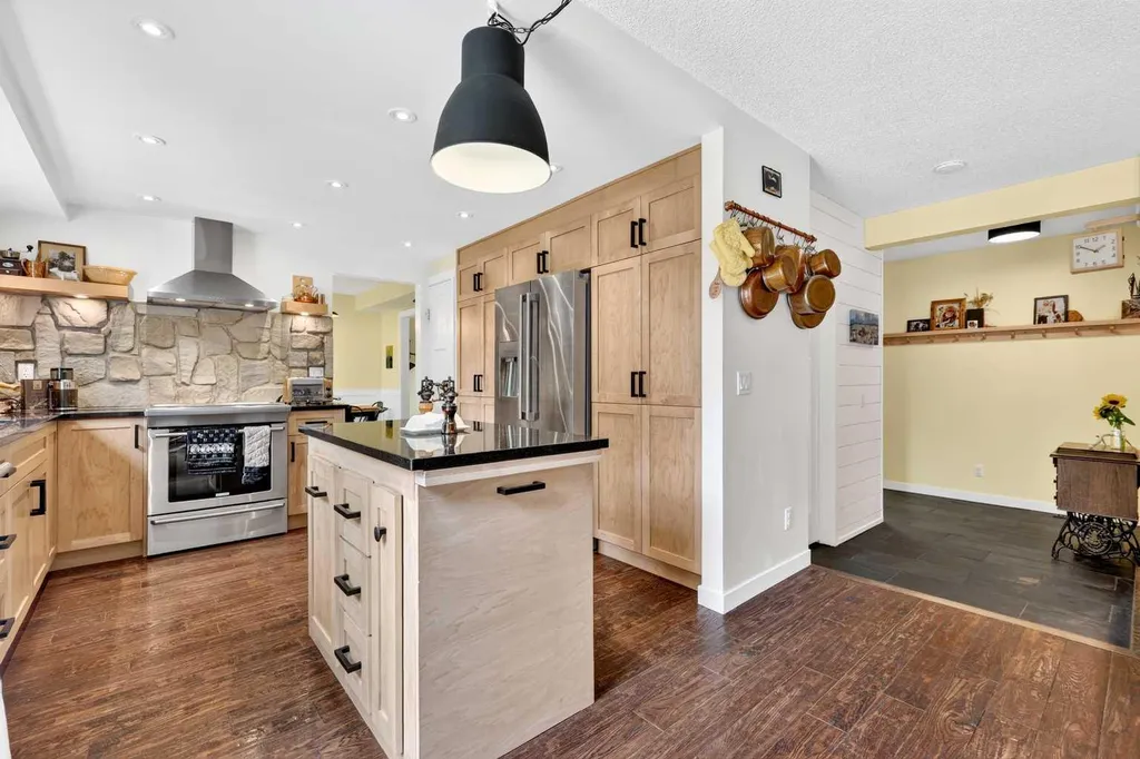 181 Woodhaven Drive Okotoks AB T1S 1L8