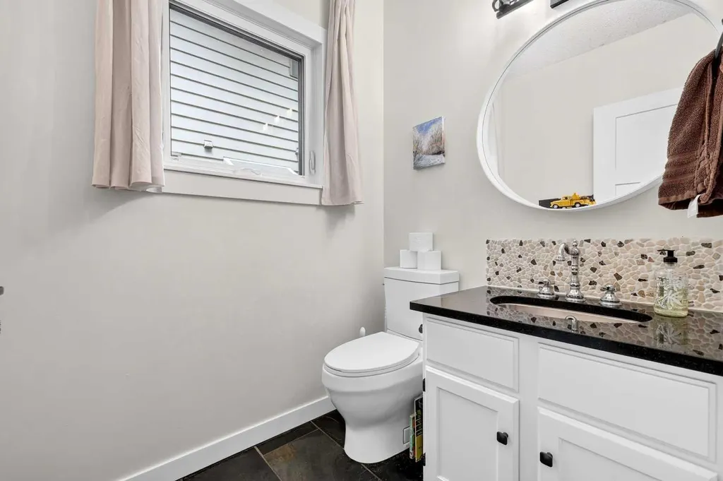 181 Woodhaven Drive Okotoks AB T1S 1L8