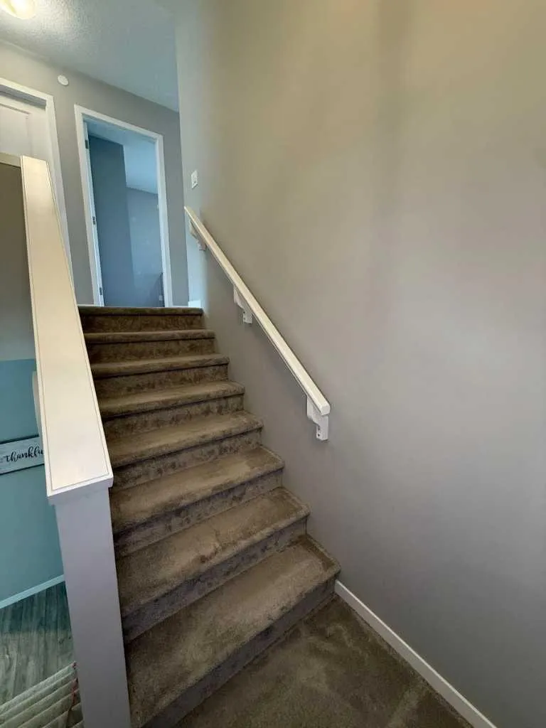 198 Howse Drive NE Calgary AB T3P 0V5