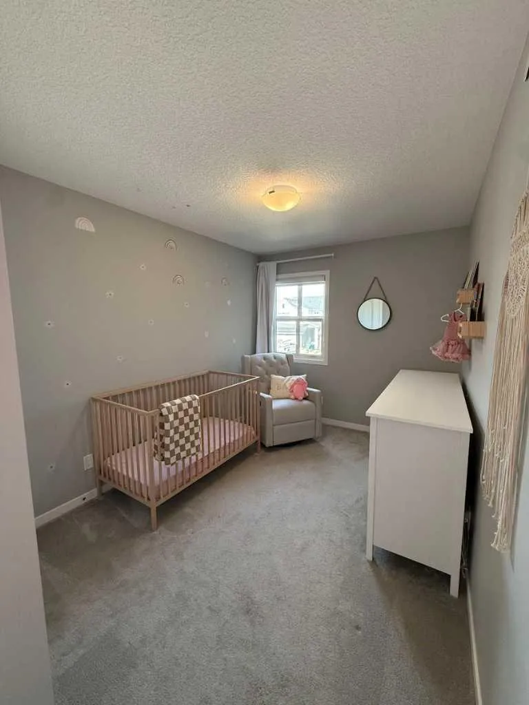 198 Howse Drive NE Calgary AB T3P 0V5