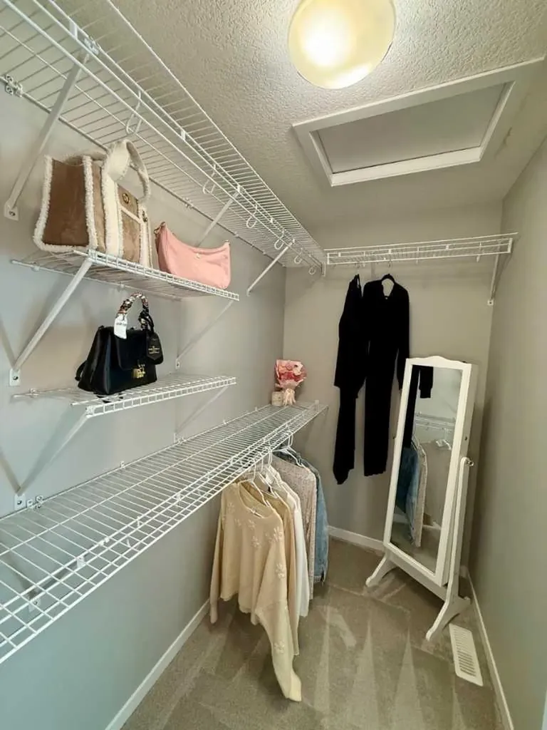 198 Howse Drive NE Calgary AB T3P 0V5
