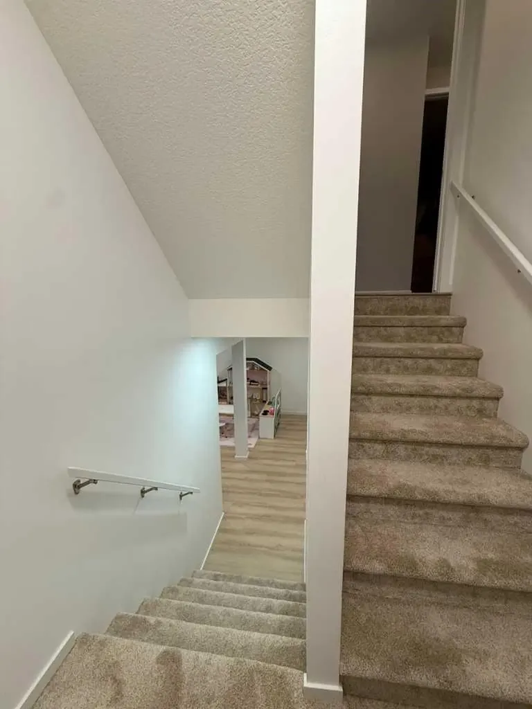 198 Howse Drive NE Calgary AB T3P 0V5