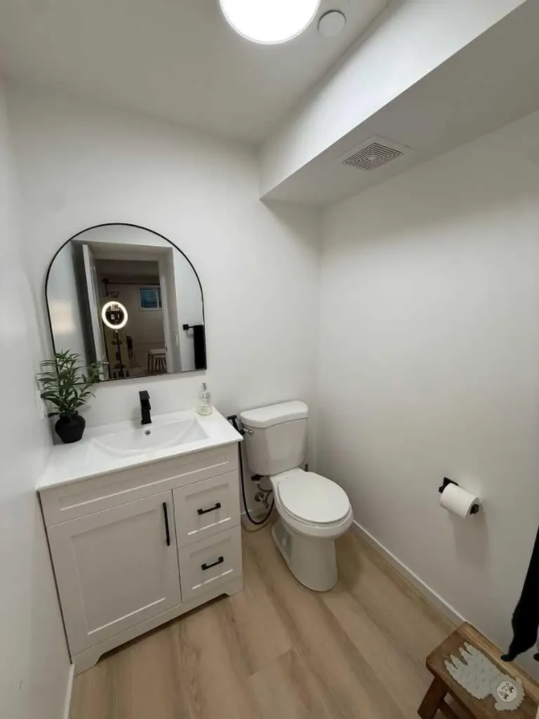 198 Howse Drive NE Calgary AB T3P 0V5