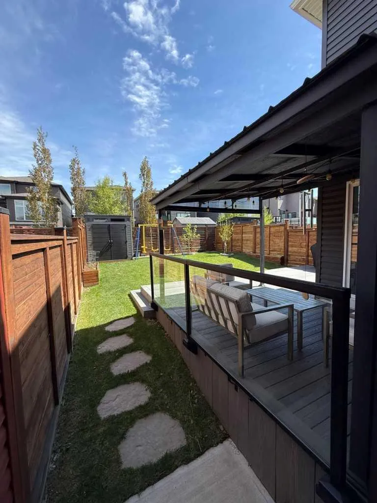 198 Howse Drive NE Calgary AB T3P 0V5