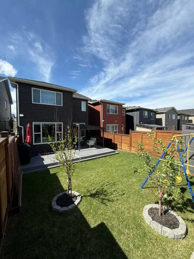 198 Howse Drive NE Calgary AB T3P 0V5