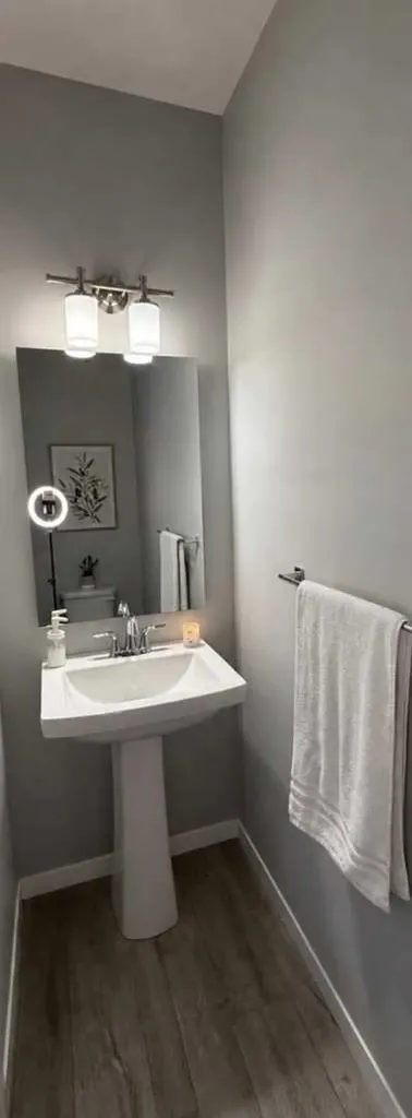198 Howse Drive NE Calgary AB T3P 0V5