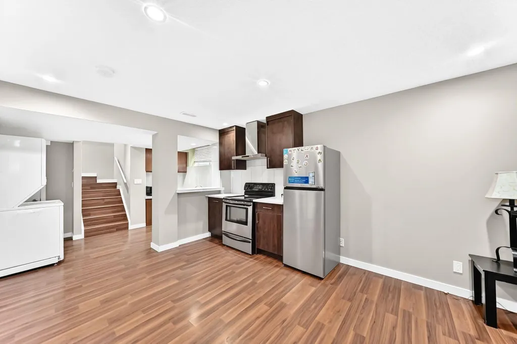 277 Saddlecrest Way NE Calgary AB T3J5N3