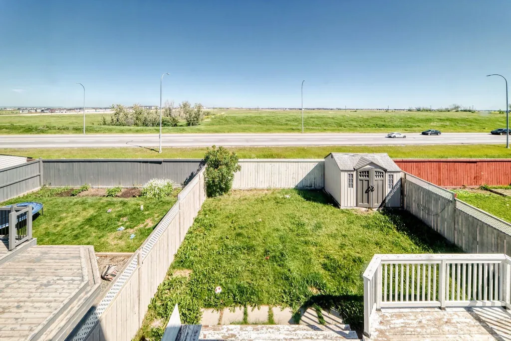 277 Saddlecrest Way NE Calgary AB T3J5N3