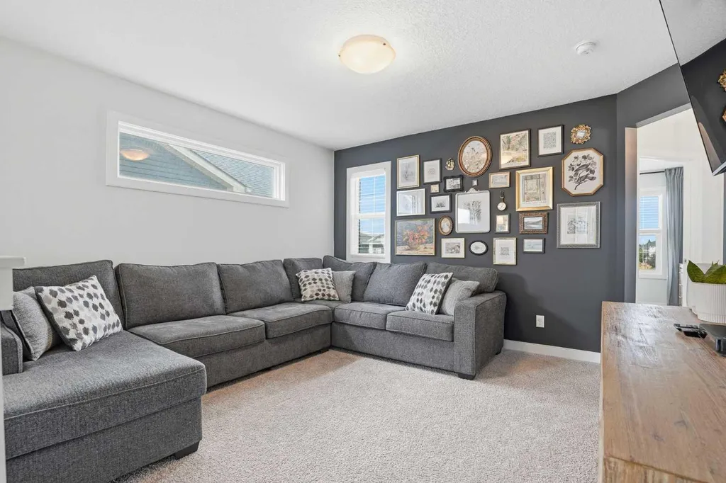 110 Drake Landing Gardens Okotoks AB T1S 0P9