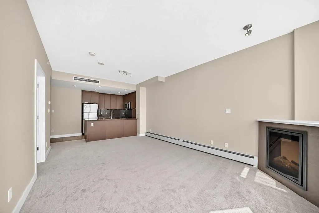 99 Spruce Place SW Calgary AB T3C3X7
