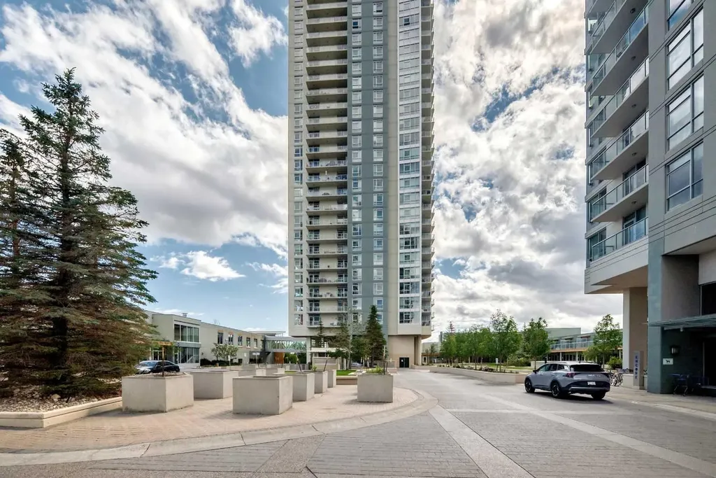 99 Spruce Place SW Calgary AB T3C3X7