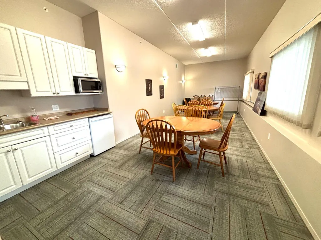 228 Pembina Avenue Hinton AB T7V 0A5