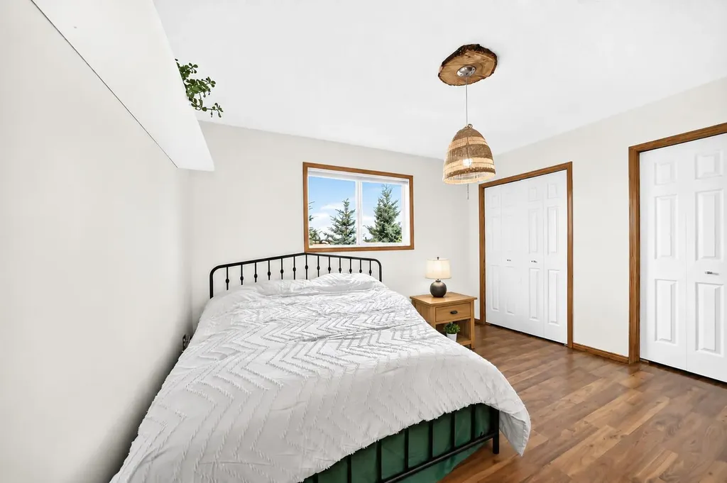 32 Cimarron Meadows Way Okotoks AB T1S1T4